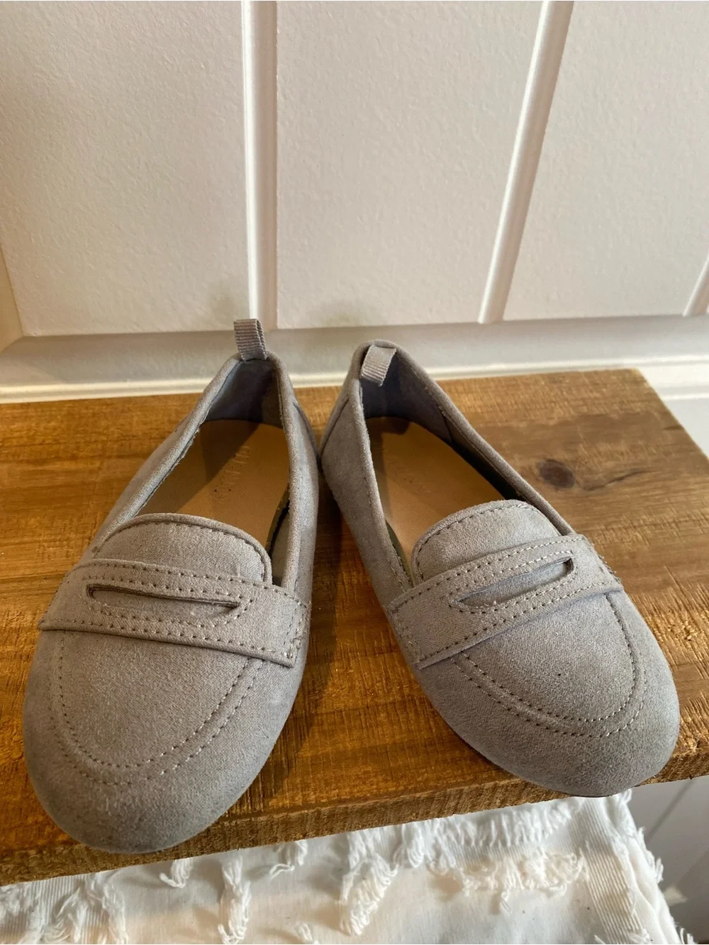 Old Navy Light Gray Suede-Look Kids Moccasins